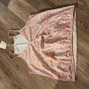 AOKOSOR top size XL pink white New with tags